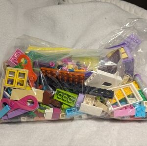 LEGO 1 Pound Bag Misc Pieces